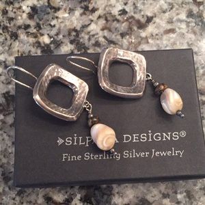 Silpada Hammered Silver/Pearl/Wood Earrings
